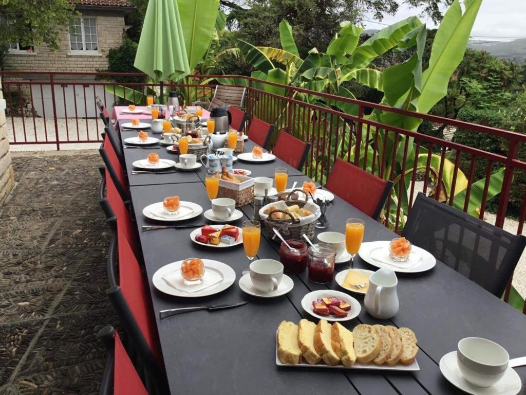 Chambres & Tables D'Hotes Le Pech Grand Saint-Sozy Bagian luar foto