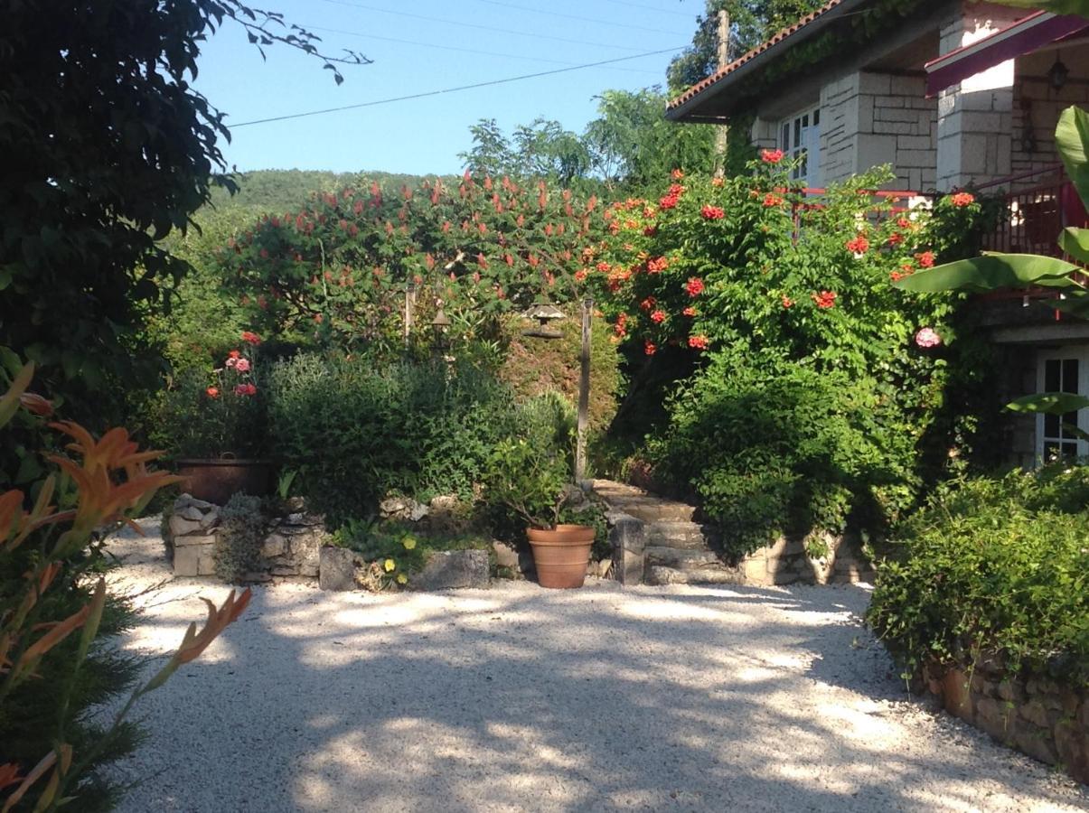 Chambres & Tables D'Hotes Le Pech Grand Saint-Sozy Ruang foto